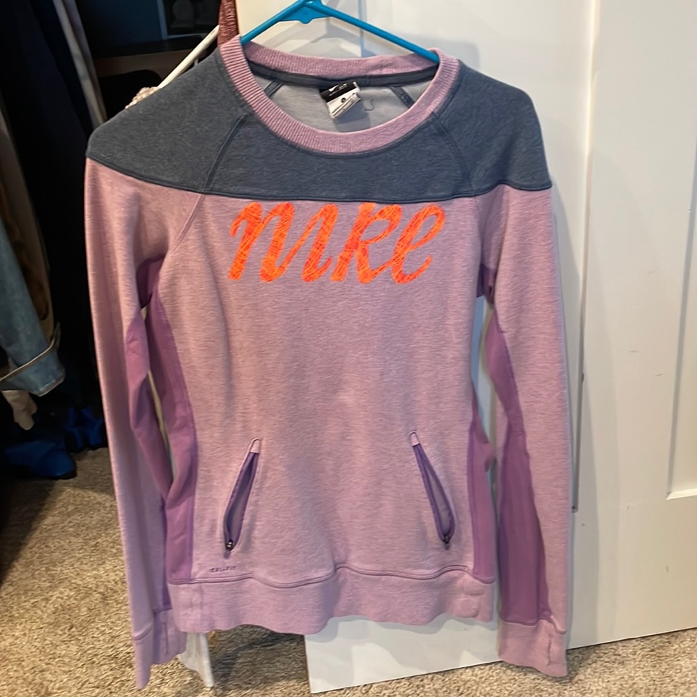 Nike dri-fit sweatshirt